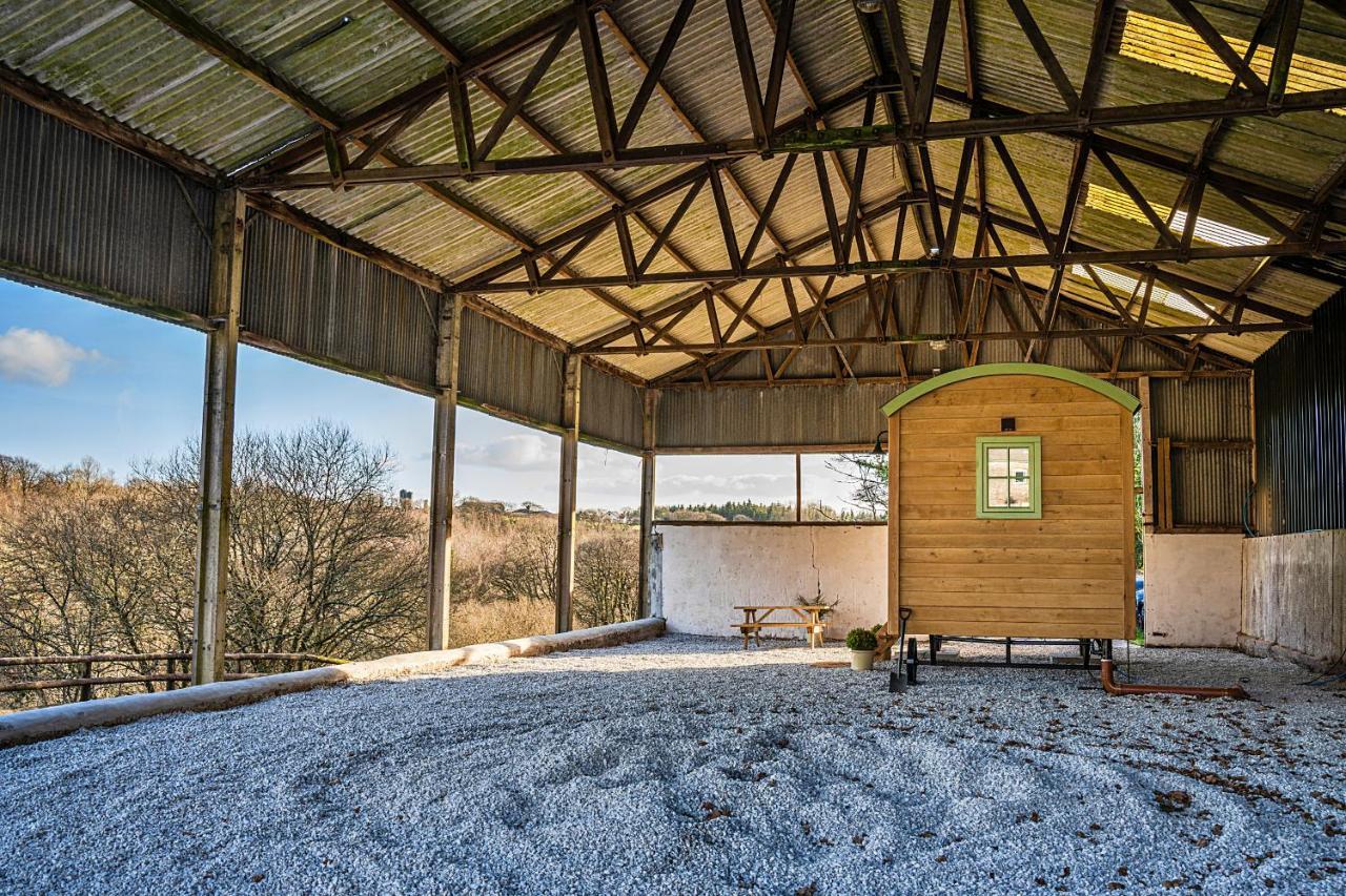 Finest Retreats - The Shepherd'S Hut At Northcombe Farm Beaworthy Bagian luar foto